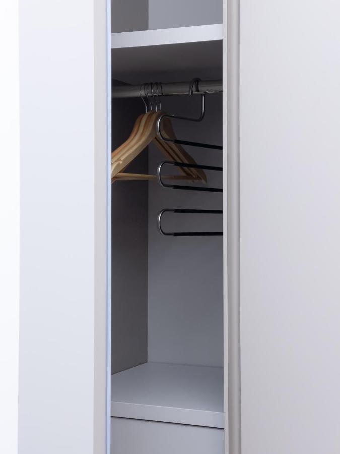 Largodoria - Viagenova, Box Auto Privato Incluso Appartement Albenga