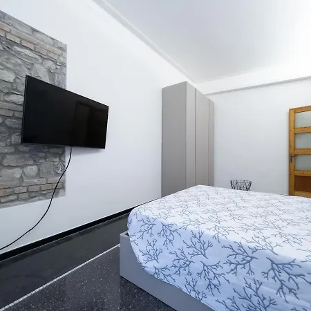 Largodoria - Viagenova, Box Auto Privato Incluso Apartment Albenga Exterior photo